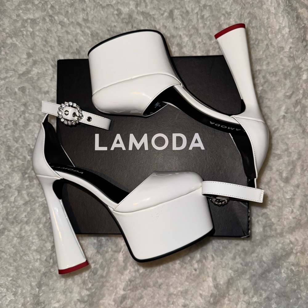 Lamoda White Platform Heart Bottom Heels